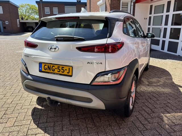 Hyundai Kona 1.0 T-GDI *AUTOMAAT/TREKHAAK/CAMERA/CRUISE*