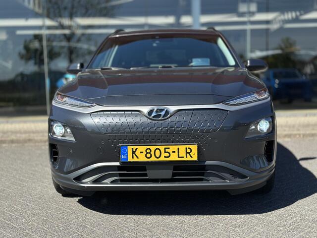 Hyundai Kona EV Limited 64 kWh | SOH: 95,3% | Leder | Full LED | Camera | Blindspot | Navi | Climate | Adaptive CC |