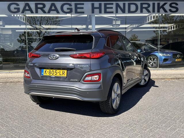 Hyundai Kona EV Limited 64 kWh | SOH: 95,3% | Leder | Full LED | Camera | Blindspot | Navi | Climate | Adaptive CC |