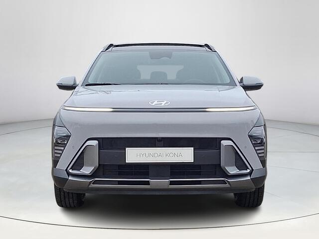 Hyundai Kona 1.6 GDI HEV Premium | Uit voorraad leverbaar! | Schuif-/kantel dak | Elektrische stoelen | Stoel/stuurverwarming | Stoelverkoeling | 2e zit-rij stoelverwarming | Lederen bekleding | 360* camera | Adaptive cruisecontrol | Active lane-keeping |