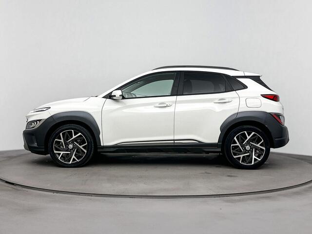 Hyundai Kona 1.6 GDI HEV FASHION DESIGN | OUTLETDEAL! | HYBRID | AUTOMAAT | NAVI | CLIMA | CAMERA | CRUISE ADAPTIEF | HUD | DODEHOEK DETECTIE | APPLE CARPLAY & ANDROID AUTO | 18'' LM VELGEN | FABRIEKSGARANTIE GELDIG T/M 5-2028! |