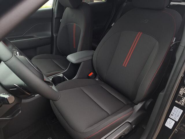 Hyundai Kona Electric N Line Business 64.8 kWh | Uit voorraad leverbaar! | Adaptieve Cruise Control | Parkeersensoren voor en achter | Dodehoekdetectie | Navigatie | Stoel / Stuurverwarming | Keyless entry en start| Uit Voorraad Leverbaar |