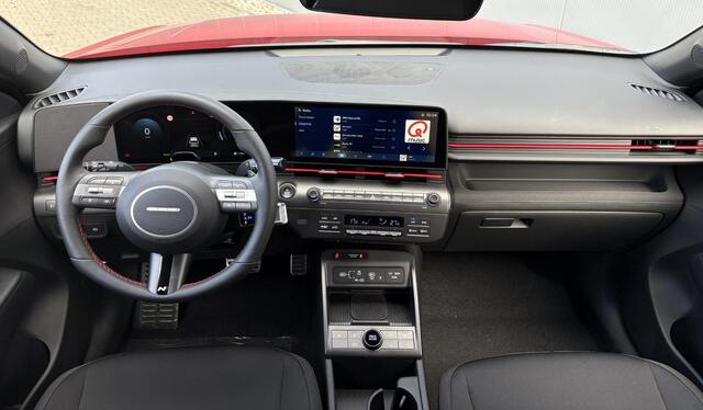 Hyundai Kona Electric N Line Business 64.8 kWh / ¤500,- Voordeel / Uit Voorraad Leverbaar / Navigatie / Cruise Control Adaptief / Stoel+Stuur Verwarming /