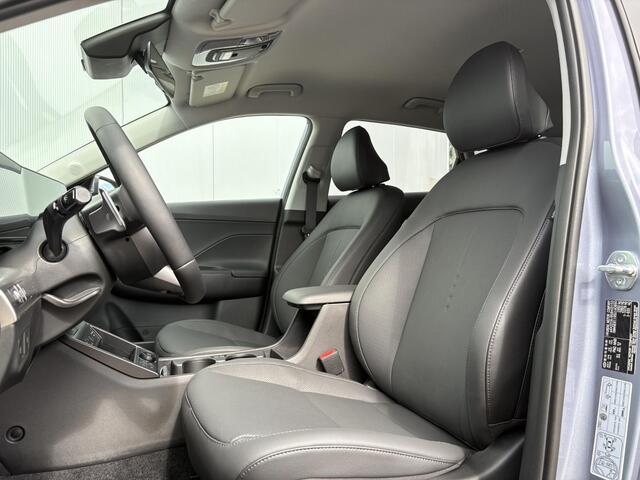Hyundai Kona 1.6 GDI HEV Premium / ¤4500,- Voordeel / Uit Voorraad Leverbaar / Navigatie / 18" LMV / Adaptieve Cruise Control / Parkeersensoren voor en achter / Stoelverkoeling / Stuurverwarming /