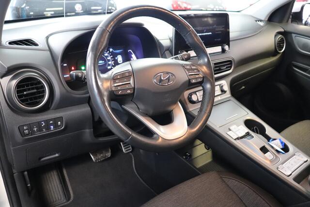 Hyundai Kona EV Comfort Smart 64 kWh Automaat. Navigatie, camera,