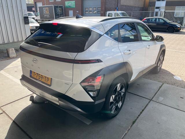 Hyundai Kona 1.6 GDI HEV Comfort Smart **WORDT VERWACHT** TREKHAAK | FULL LED | NAVIGATIE | 18 INCH VELGEN RT/P4
