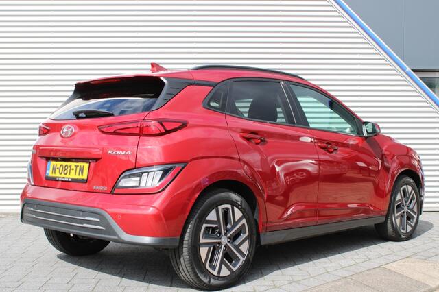 Hyundai Kona EV Fashion 64 kWh | Trekhaak | Camera | HUD | Full Led