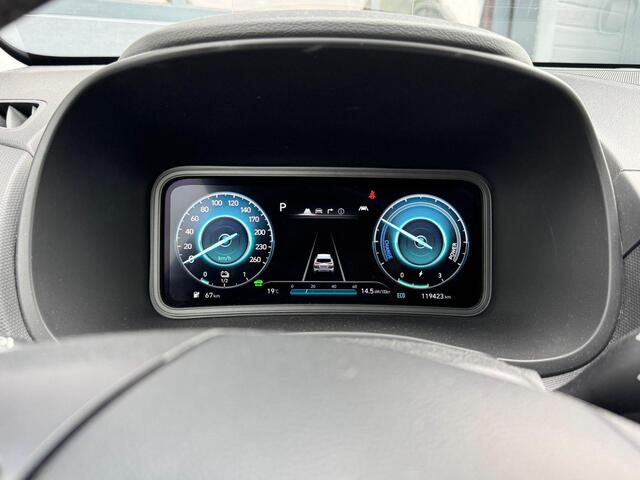 Hyundai Kona EV FASHION 64 KWH (100% SOH) I NIEUW MODEL I P-CAMERA I DEALER ONDERHOUDEN I APPLE CARPLAY
