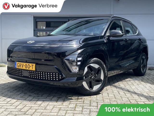Hyundai Kona Electric Comfort 65.4 kWh | SoH 98.5% | Navigatie/ Apple Carplay/Android Auto | Achteruitrijcamera | PDC V+A | NL Auto | vast Trekhaak |