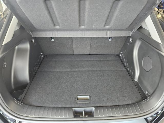 Hyundai Kona 1.6 GDI HEV Premium | Geen import | Trekhaak | Luxe uitvoering