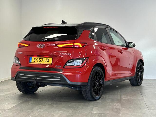 Hyundai Kona EV Premium 64 kWh | SOH 96% | HUD | Leder | Stoelverwarming | Trekhaak | 3-FASE