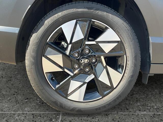 Hyundai Kona 1.6 GDI 140pk HEV Comfort Smart | NAVI | 18''LM-VELGEN | ELEK.ACHTERKLEP | STOEL&STUUR VERW. | 1STE EIGENAAR | NED.AUTO |