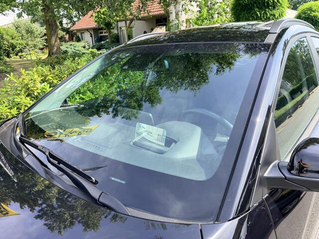 Hyundai Kona EV Premium Sky 64kWh 204PK LederoSchuifdak