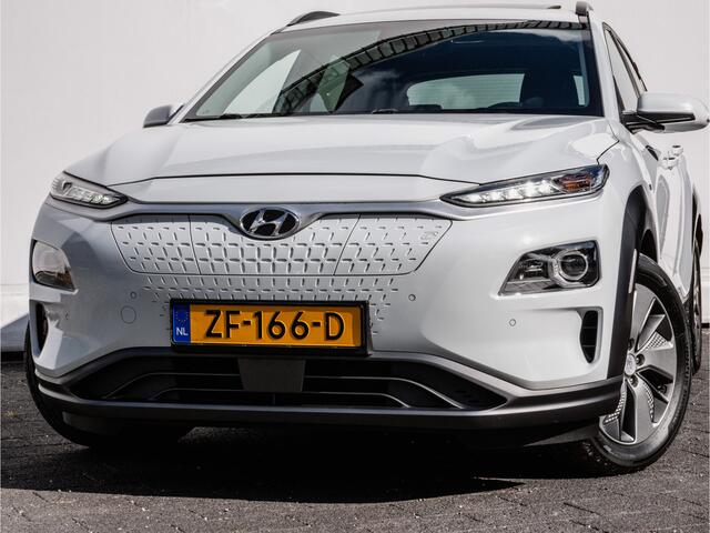 Hyundai Kona EV Premium 64 kWh Warmtepomp/ Stuur+stoelverwarming/ Blindspot/ Schuifdakje/ Camera/ HUD