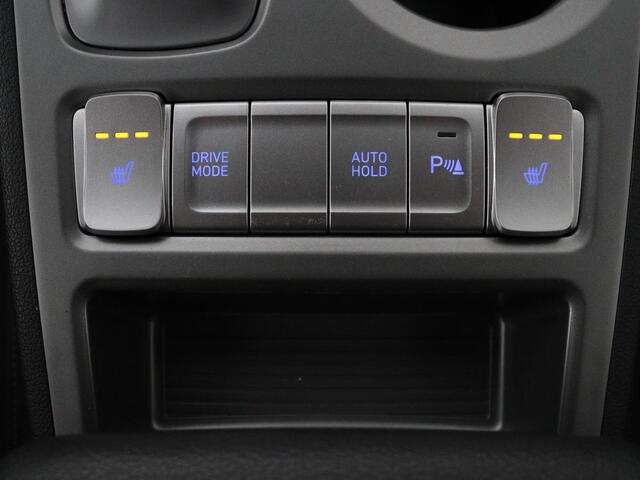 Hyundai Kona EV Fashion Design 64 kWh | SOH 94.6% | Leder | Head-up | Trekhaak | Adaptive cruise | Carplay | Stoelverwarming | Krell Sound | Dodehoek detectie |