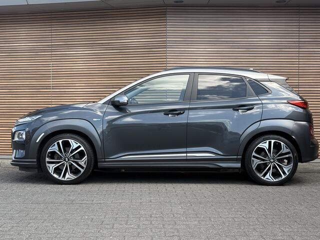 Hyundai Kona EV Premium 64 kWh Leer / Head-Up / Stoel verwarming & Koeling / Winterbanden