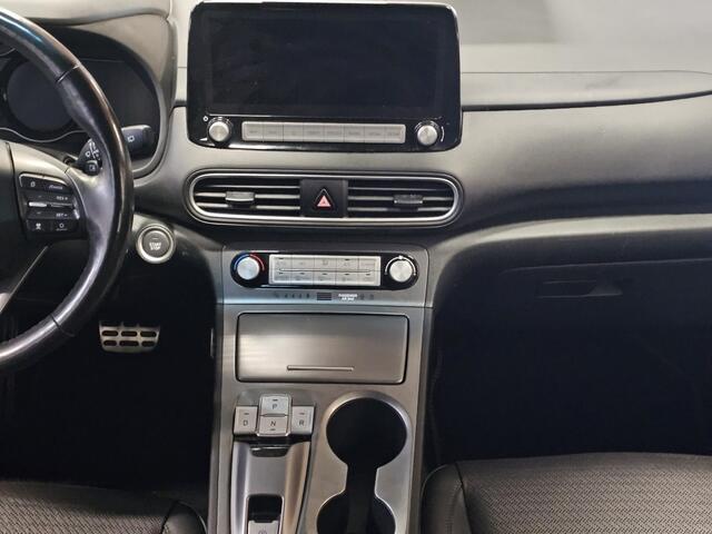 Hyundai Kona EV Comfort 64 kWh | Adaptieve cruise | Leer | Stoelverwarming
