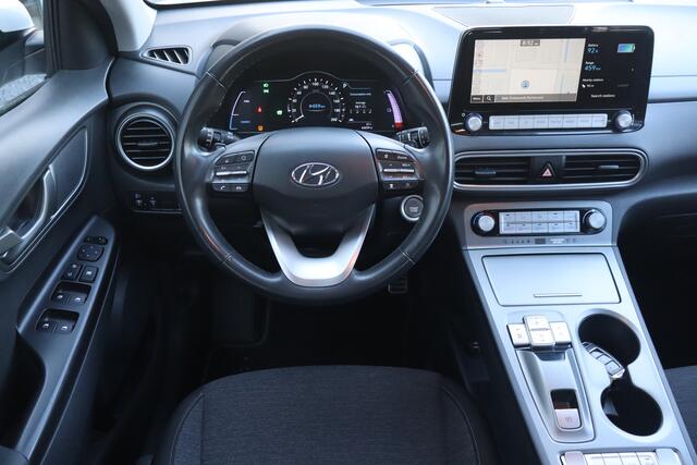 Hyundai Kona EV Comfort 64 kWh - NL Auto!! Adap Cruise I Camera I Keyless E+S