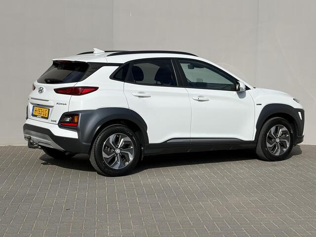 Hyundai Kona 1.6 GDI HEV Fashion / Trekhaak (1300 KG) / Achteruitrijcamera / Navigatie / Apple Carplay/Android Auto / Adaptieve cruise control