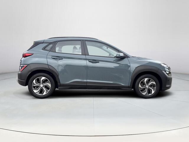 Hyundai Kona 1.6 GDI HEV Comfort Smart | Navigatie | Trekhaak | Adaptieve cruisecontrol | Climate control | Parkeersensoren achter| Achteruitrijcamera | Krell audio