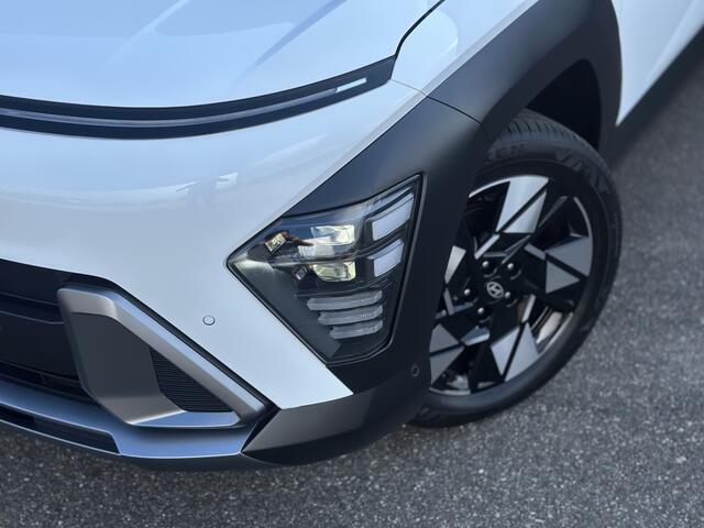 Hyundai Kona 1.6 GDI HEV Premium Sky / Luxe uitvoering!