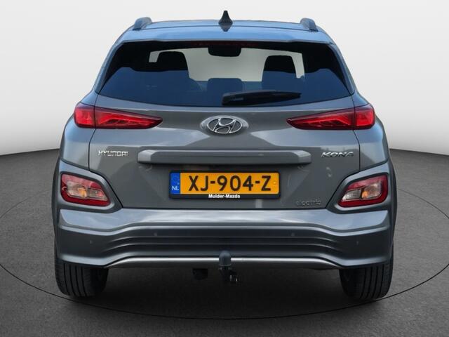 Hyundai Kona EV Premium 64 kWh | Warmtepomp | Trekhaak | Stoelventilatie | Stoelverwarming