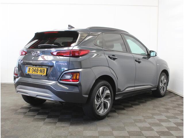 Hyundai Kona 1.6 GDI HEV Fashion CLIMATE | CARPLAY | ADAPCRUISE | DAB | NAVI | PDCA | CAMERA | HEAD-UP | LMV16