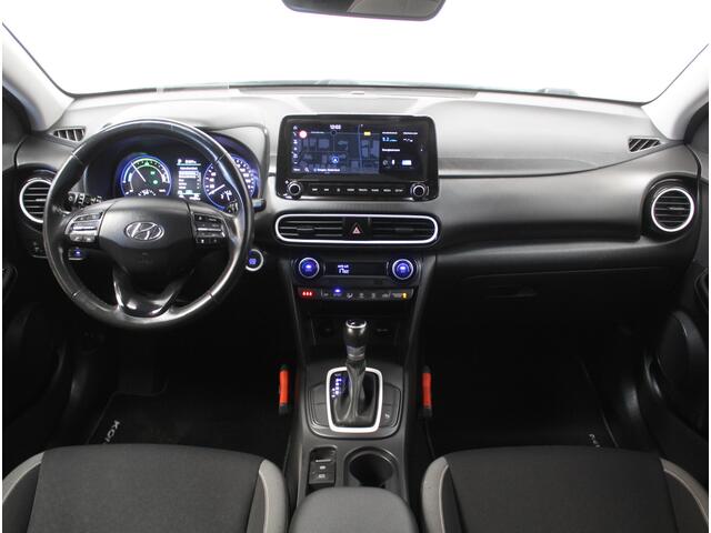 Hyundai Kona 1.6 GDI HEV Fashion CLIMATE | CARPLAY | ADAPCRUISE | DAB | NAVI | PDCA | CAMERA | HEAD-UP | LMV16