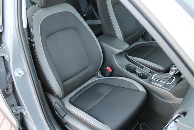 Hyundai Kona 1.6 GDI HEV 140pk Comfort Smart Automaat Hybrid Airco Navi Camera Carplay
