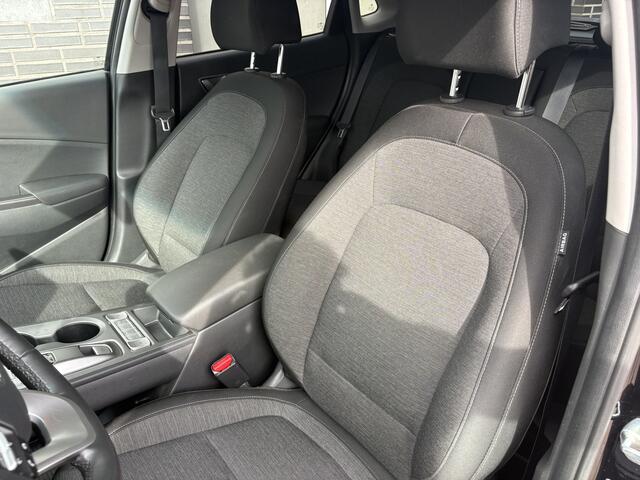 Hyundai Kona EV Premium 64 kWh, navi, cruise, camera, climate