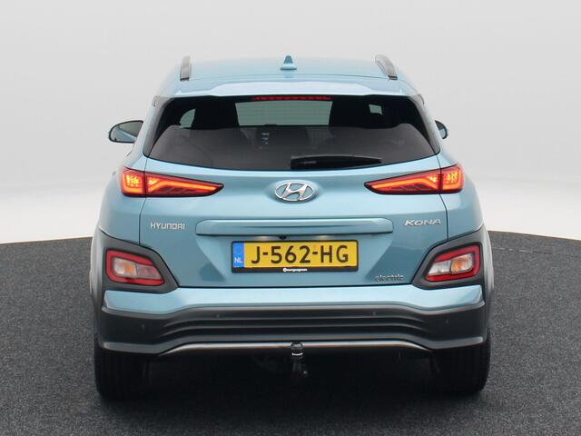 Hyundai Kona EV Fashion 64 kWh 205 Pk | Krell Audio | Adaptive Cruise | Navigatie | Keyless | Leder Stuurwiel | Trekhaak | 17 Inch