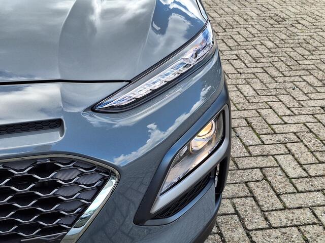 Hyundai Kona 1.6 GDI HEV Fashion | Apple Carplay/Android Auto | Navigatie | Lichtmetalen velgen | Adaptief Cruise Control | Keyless start/entry | Privacy glass | Head-up display |