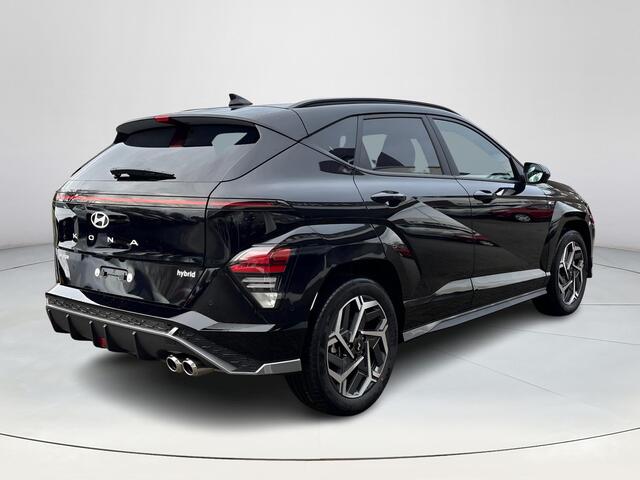 Hyundai Kona 1.6 GDI HEV N Line | Uit voorraad leverbaar! | 360 graden camera | Keyless entry en start | Stoel en stuurverwarming | Stoelventilatie | achterbank verwarmd | Adaptieve Cruise control | Parkeersensoren voor en achter |
