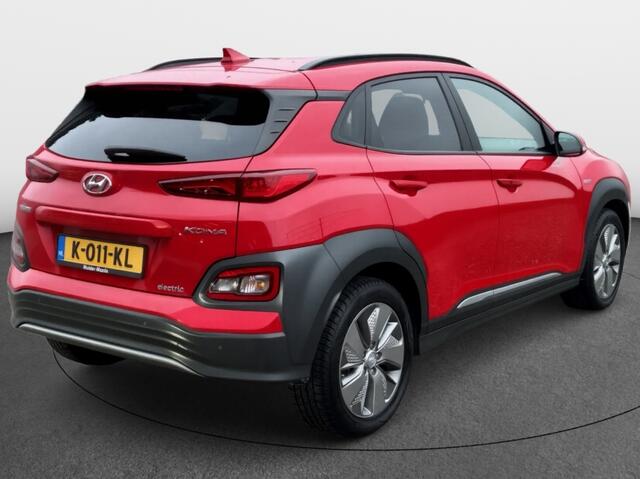 Hyundai Kona EV Limited 64 kWh | 99,2% SOH | Half Leder | Camera