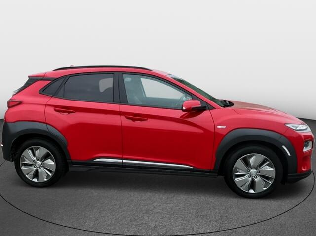 Hyundai Kona EV Limited 64 kWh | 99,2% SOH | Half Leder | Camera