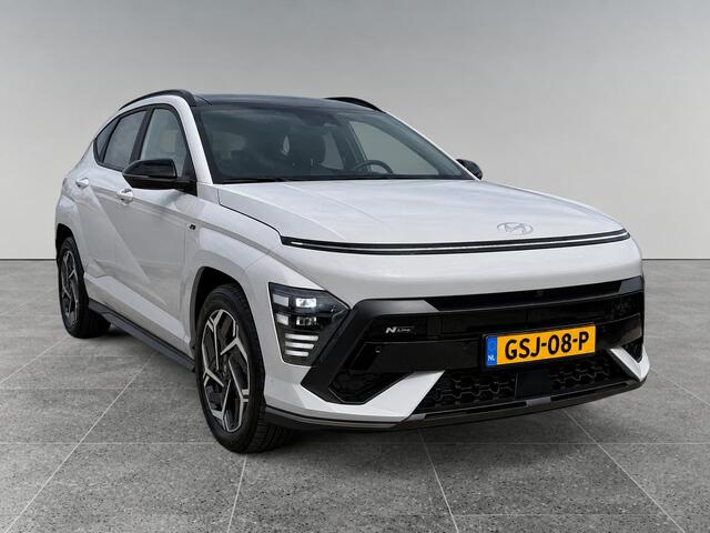 Hyundai Kona N Line Sky 1.6 GDI HEV 140pk | SCHUIF/KANTELDAK | ALCANTARA | 360° CAMERA | BLIND SPOT VIEUW | MEMORY | STOELVERW. | STOELVENTILATIE |