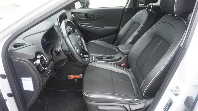 Hyundai Kona 1.6 GDI HEV Trekhaak | Navigatie | Keyless | Rijklaarprijs incl beurt/Bovag garantie