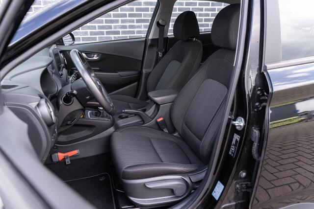 Hyundai Kona 1.0 T-GDI 120 Comfort | Achteruitrijcamera | Parkeersensoren | Airco | Cruise Control | Apple Carplay | Android Auto | DAB | Lichtmetalen Velgen 16 inch