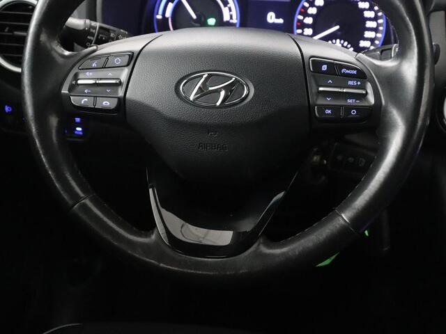 Hyundai Kona 1.6 GDI HEV Premium | Apple Carplay | LED | Stoelverwarming | KRELL Sound | Leder | Stuur/stoel verwarming | Camera | Park assist |