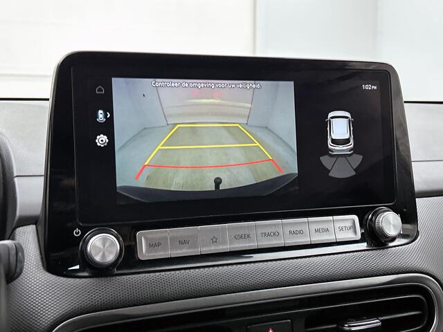 Hyundai Kona EV Fashion 64 kWh | Trekhaak | BTW voertuig | Incl. Winterbanden |