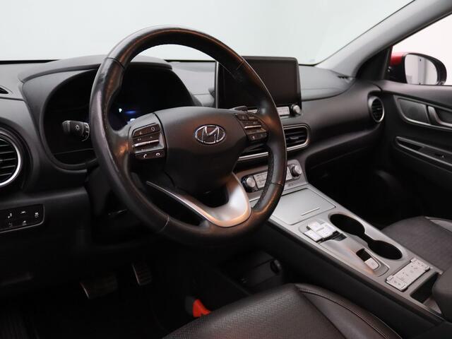 Hyundai Kona EV Limited 64 kWh Apple Carplay/Android Auto | Climate