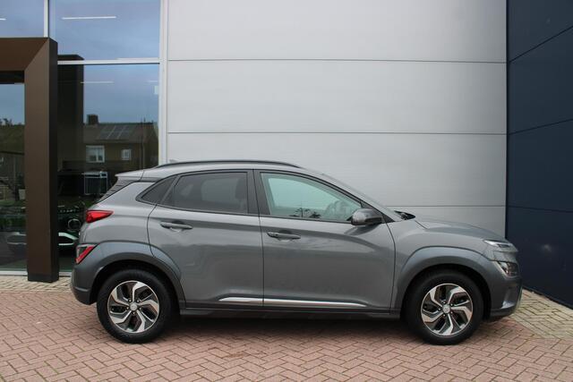 Hyundai Kona 1.6 GDI HEV Fashion Hybrid Automaat Airco Navi Camera Carplay 42dkm Nieuwstaat