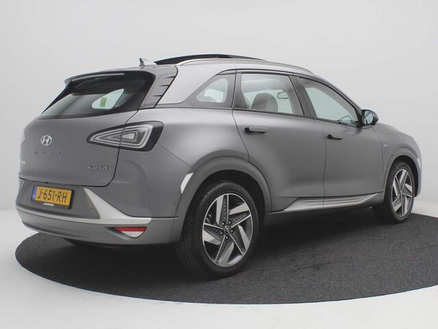 Hyundai NEXO FCEV Plus Pack Waterstof Automaat / GROOT GLAZEN SCHUIF-KANTELDAK / WATERSTOF / ADAPTIVE CRUISE CONTROL / FULL OPTION / LEDEREN BEKLEDING / STOELVERWARMING & STOELKOELING / APPLE CARPLAY & ANDROID AUTO / KEYLESS ENTRY / PARKEERSENSOREN RONDOM /