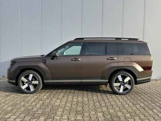 Hyundai SANTA FE 1.6 T-GDI HEV Premium Sky 7p. / ¤3000,- Voordeel / Nieuw uit voorraad leverbaar / Navigatie + Apple Carplay/Android Auto / Lederen Bekleding / Elektrisch Schuif-/Kanteldak / Keyless Entry & Start /