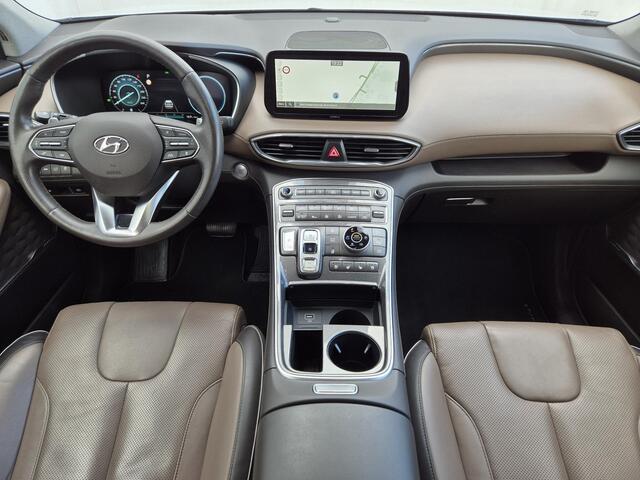 Hyundai SANTA FE 1.6 T-GDI PHEV Premium Plus Sky 7p. Automaat / 7 persoons / HUD / Glazen schuif- en kanteldak / Rondomzicht camera / Krell Premium Audio / Lichtmetalen wielen 19" /