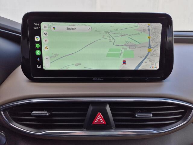 Hyundai SANTA FE 1.6 T-GDI PHEV Premium Plus Sky 7p. Automaat / 7 persoons / HUD / Glazen schuif- en kanteldak / Rondomzicht camera / Krell Premium Audio / Lichtmetalen wielen 19" /