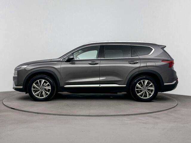 Hyundai SANTA FE 1.6 T-GDI PHEV COMFORT SMART | TREKHAAK | LEDER | NAVI | CLIMA | CRUISE ADAPT. | 360 CAMERA | 19'' LMVELGEN | FABRIEKSGARANTIE GELDIG T/M 4-2027! |