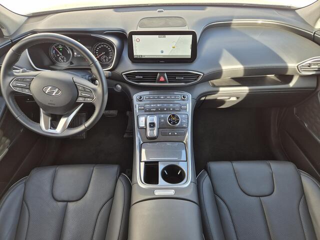 Hyundai SANTA FE 1.6 T-GDI PHEV Comfort Smart Automaat / 7 persoons / Plug-in / Stoelverwarming / Trekgewicht 1350 Kg / Adaptief cruise control / Krell Premium Audio / Apple Carplay Android Auto /