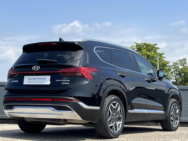 Hyundai SANTA FE 1.6 T-GDI PHEV Premium Plus Sky 7p. | Lederen bekleding incl memory| Schuifkanteldak | Vierwielaandrijving | 7-persoons | Stoelventilatie & verwarming voor & achter | Adaptieve cruisecontrol |