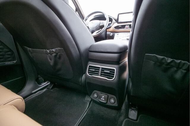 Hyundai SANTA FE 1.6 T-GDI PHEV Premium Sky All-in rijklrprs | Dealerond. | Schuif/kanteldak | HUD | Leder | 360 cam | Zeer luxe